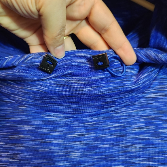 Calvin Klein Performance Womens Blue+White Hooded Wicking💧Sweater S - Picture 3 of 14